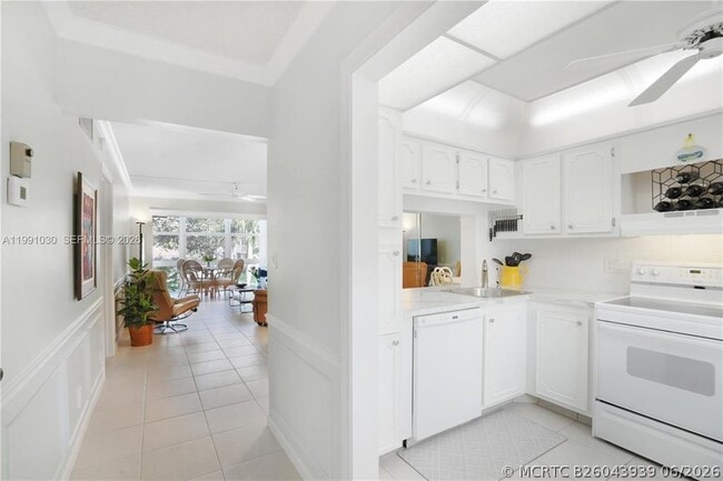 property at 1501 S Ocean Blvd