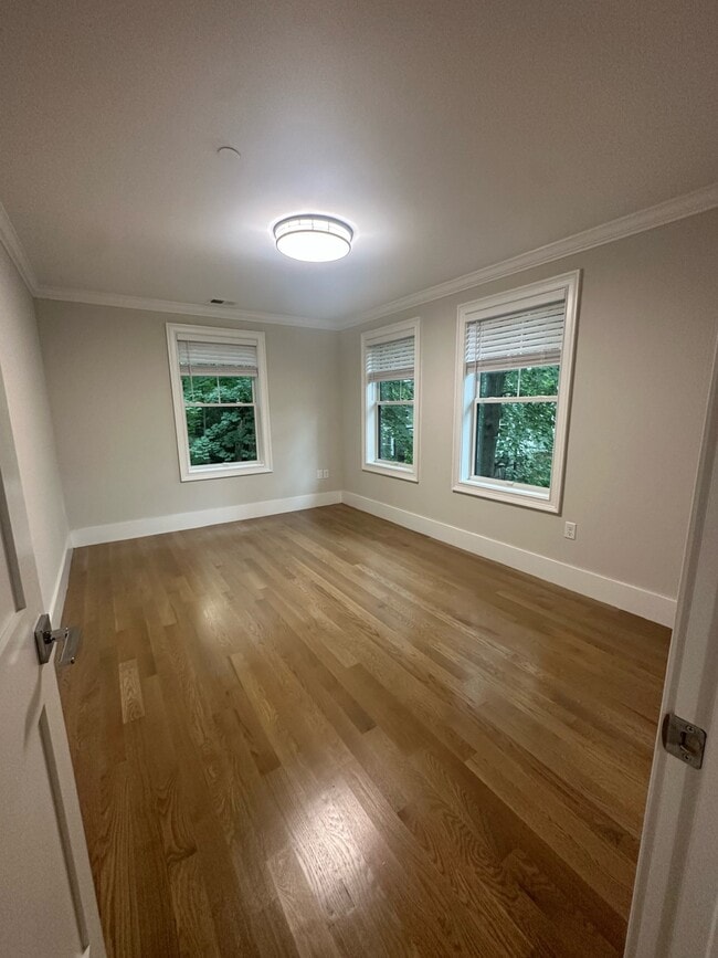 23 Arlington St, Unit 3 in Boston, MA - Building Photo - Building Photo