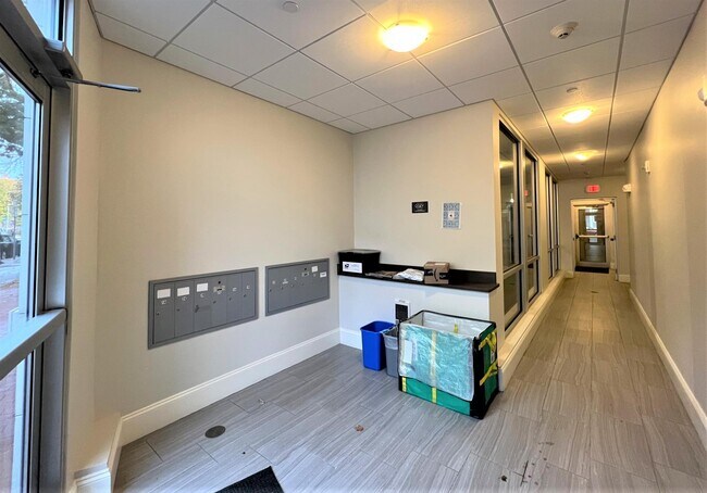 168 Hampshire St, Unit 3B in Cambridge, MA - Building Photo - Building Photo
