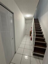 9220 Fontainebleau Blvd in Miami, FL - Building Photo - Building Photo
