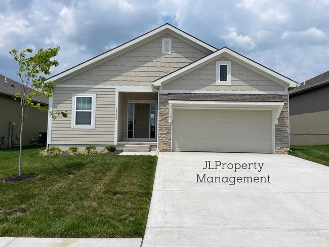 15332 Jessica St in Parkville, MO - Building Photo - Building Photo