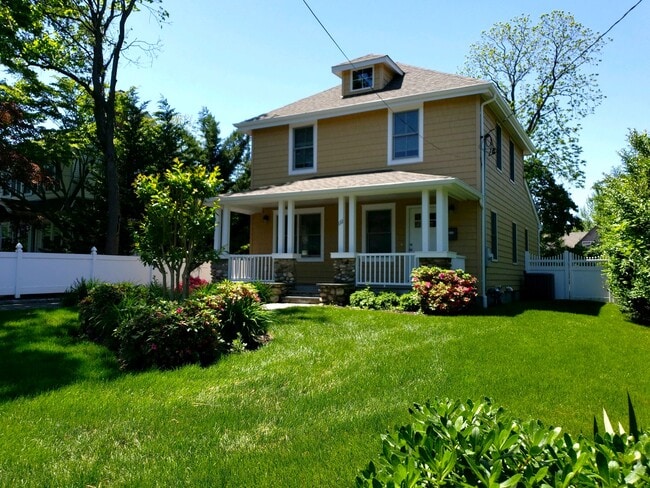 property at 133 Seaview Ter