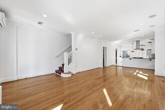 5149 MacArthur Blvd NW in Washington, DC - Building Photo - Building Photo