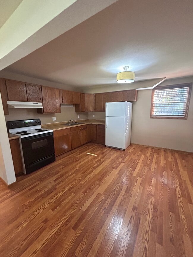 640 S Colonial Pky, Unit 1 in Saukville, WI - Building Photo - Building Photo