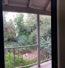 551-555 W Pueblo St in Santa Barbara, CA - Foto de edificio - Building Photo