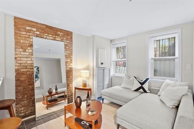 property at 98 Bright St