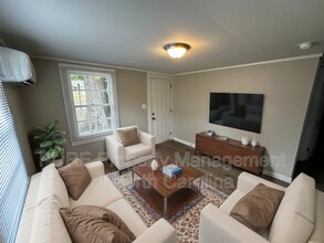 928 Dixie St in Lexington, NC - Foto de edificio - Building Photo