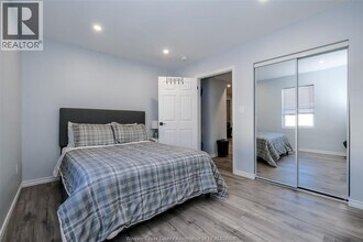 493 University Ave W in Windsor, ON - Building Photo - Building Photo