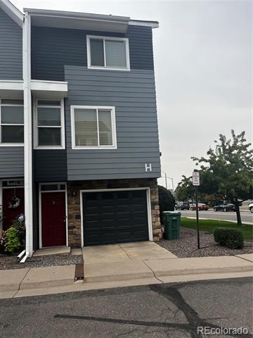 8751 Pearl St in Denver, CO - Building Photo - Building Photo