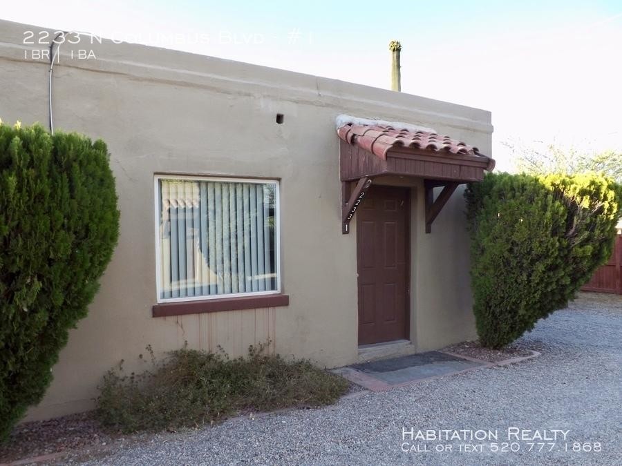 2233 N Columbus Blvd in Tucson, AZ - Building Photo
