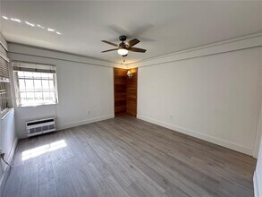 8144 Harding Ave in Miami Beach, FL - Building Photo - Building Photo