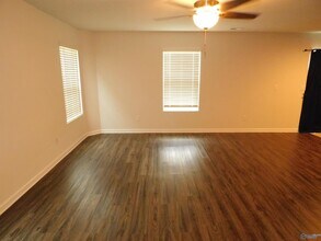 136 Winstead Cir in Owens Cross Roads, AL - Building Photo - Building Photo