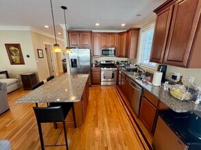 79 Fayette St in Watertown, MA - Building Photo - Building Photo