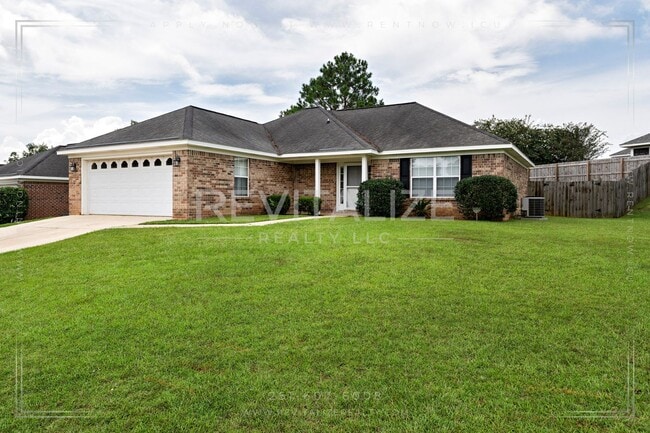 1906 E Clarke Rd in Mobile, AL - Building Photo - Building Photo
