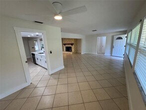 509 E Park Dr in Largo, FL - Building Photo - Building Photo