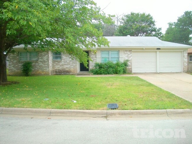 property at 1703 Sagebrush Trail