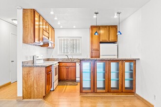 1425 Lakeside Dr in Oakland, CA - Building Photo - Building Photo