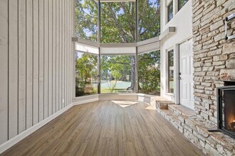 111 World of Tennis Sq in Lakeway, TX - Building Photo - Building Photo