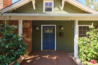 621 N Saltair Ave in Los Angeles, CA - Building Photo - Building Photo