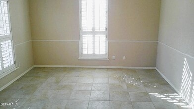 901 Las Aves Pl in El Paso, TX - Building Photo - Building Photo