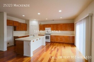 25323 MacKenzie Ct in Moreno Valley, CA - Building Photo - Building Photo