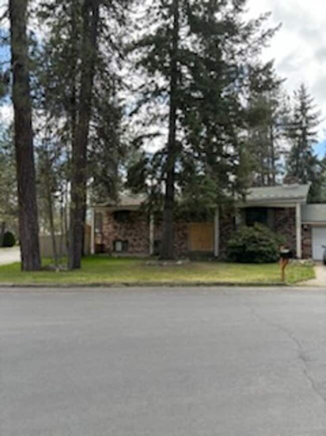 4786 E Aspen Way in Post Falls, ID - Building Photo - Building Photo