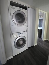 1170 Bryden Rd in Columbus, OH - Building Photo - Building Photo