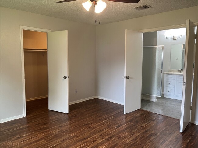 2703 Hot Springs Dr