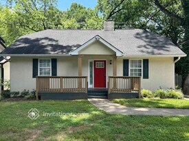 1221 Epworth St SW in Atlanta, GA - Building Photo