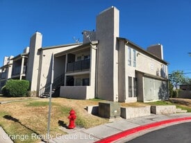 2981 Country Manor Ln