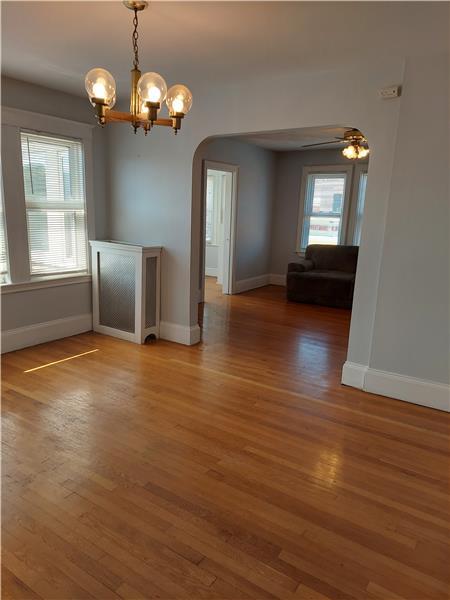property at 547 Gallivan Blvd