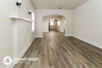 523 Plymouth Rd in West Palm Beach, FL - Building Photo - Building Photo