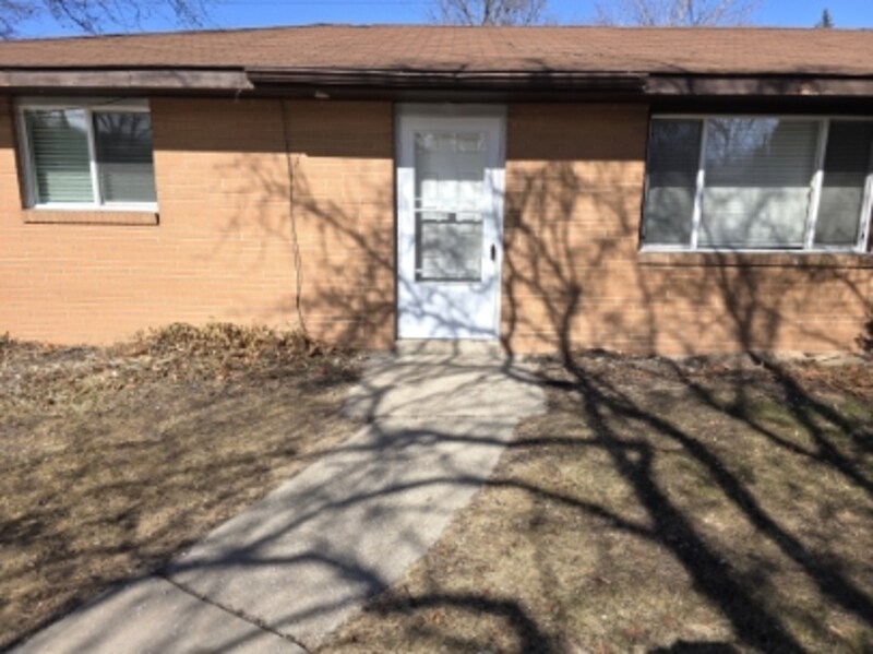 3904 Bay City Rd in Midland, MI - Building Photo