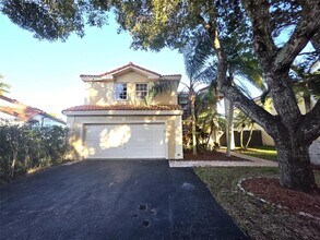 640 Rock Hill Ave in Davie, FL - Building Photo - Building Photo