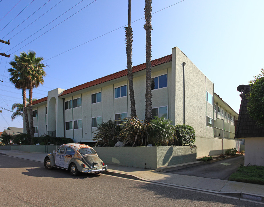 Graham & Phelan in Redondo Beach, CA - Foto de edificio