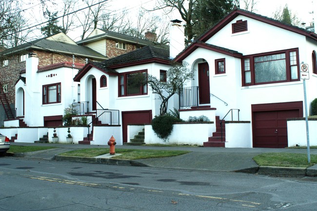 1918-1926 SW Elm St in Portland, OR - Building Photo - Building Photo