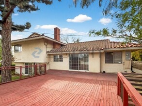 9534 Swinton Ave in Los Angeles, CA - Building Photo - Building Photo