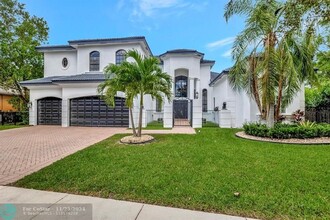 7087 NW 71st Manor in Parkland, FL - Foto de edificio - Building Photo