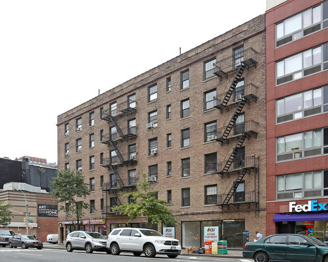 181 8th Ave in New York, NY - Building Photo - Building Photo