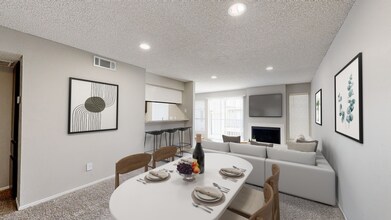 Autumn Breeze Apartments in Lewisville, TX - Foto de edificio - Building Photo