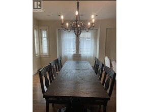 7589 Curtis St in Burnaby, BC - Building Photo - Building Photo