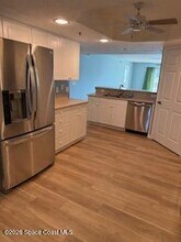 8931 Lake Dr in Cape Canaveral, FL - Building Photo - Building Photo