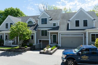 Lexington Courtyard in Lexington, MA - Foto de edificio - Primary Photo