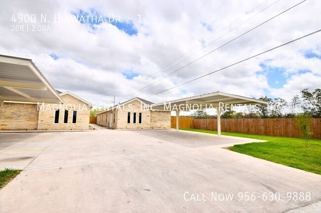 4900 N Hiawatha Dr, Unit 1