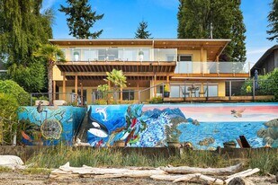 16947 Maplewild Ave SW in Burien, WA - Building Photo