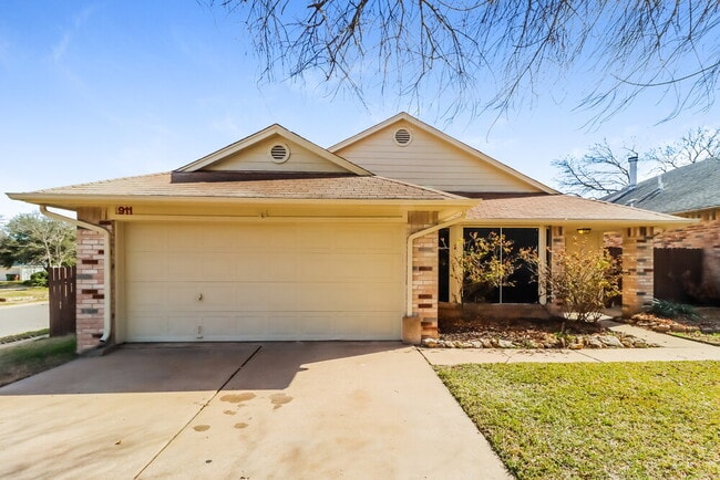 property at 911 Saunders Dr