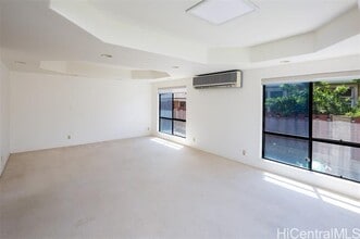 740 11th Ave in Honolulu, HI - Building Photo - Building Photo