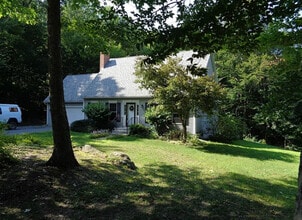 40 Houghton Rd in Harrisville, NH - Building Photo - Building Photo