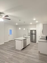 870 Rodeo Ln in Bowling Green, KY - Building Photo - Building Photo