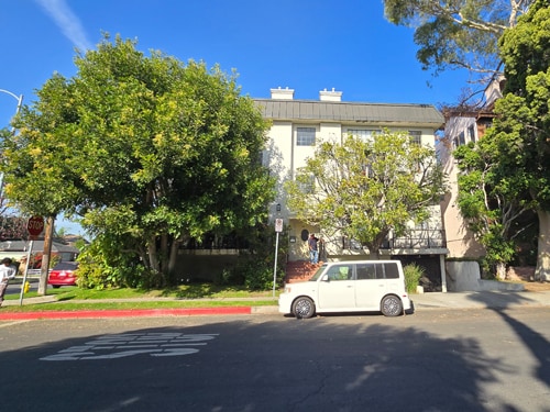 12821 Caswell Ave, Unit 101 in Los Angeles, CA - Building Photo - Building Photo